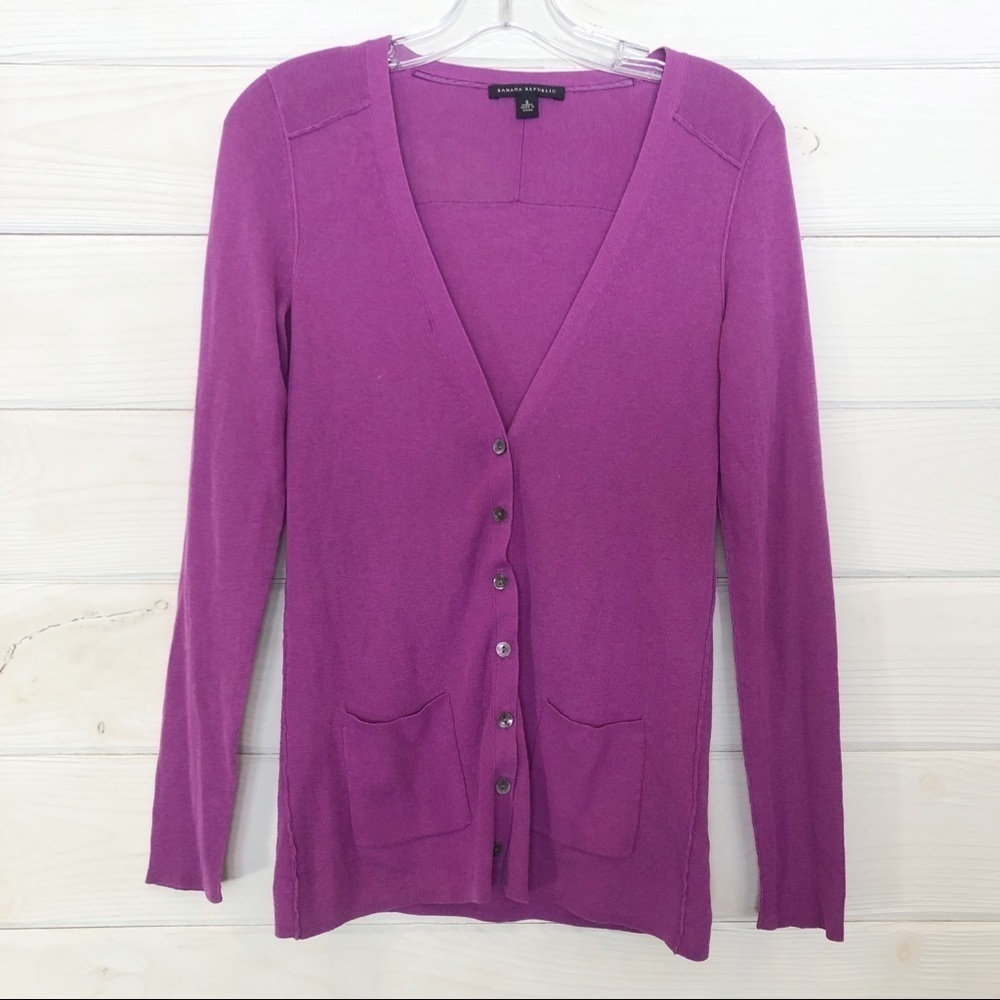 Banana Republic Silk Blend V neck Cardigan Sweater